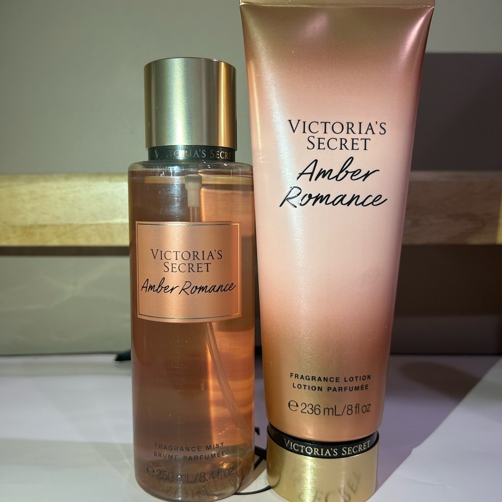 Victoria Secret Amber Romance Set